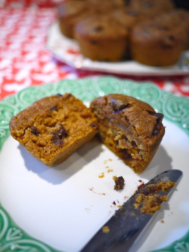 Recipe Pumpkin Chocolate Chip Muffins on Little Observationist
