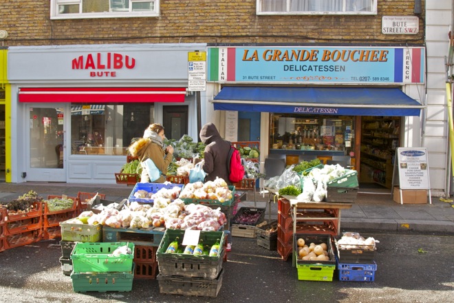 Chelsea, London by Stephanie Sadler, Little Observationist