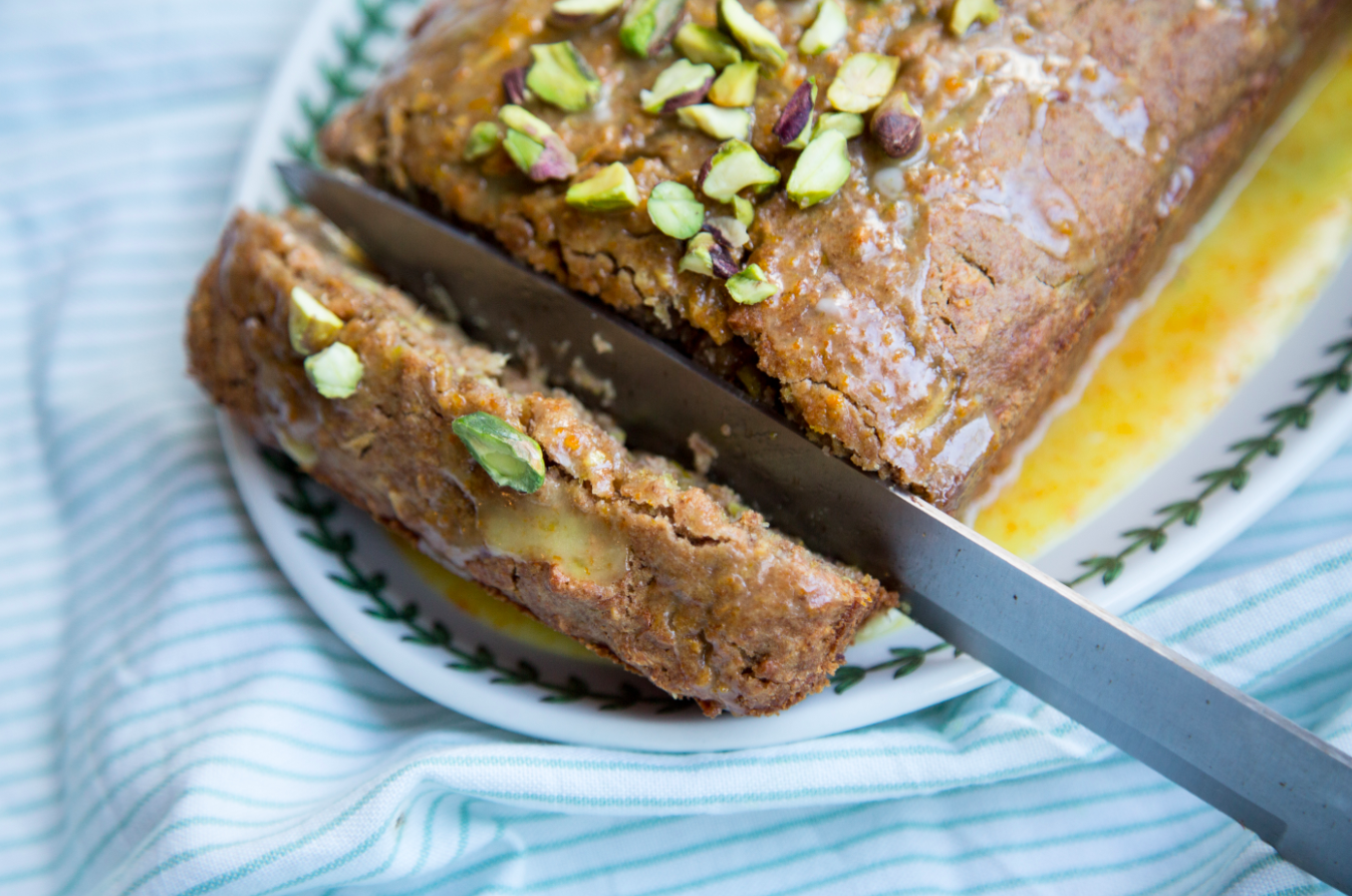 Recipe - Courgette, Pistachio and Orange Loaf Cake - Little Observationist 