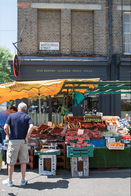 A London Walk - EC1 to Embankment by Stephanie Sadler, Little Observationist