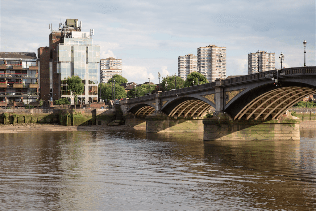 A London Walk from South Kensington to World's End by Stephanie Sadler, Little Observationist