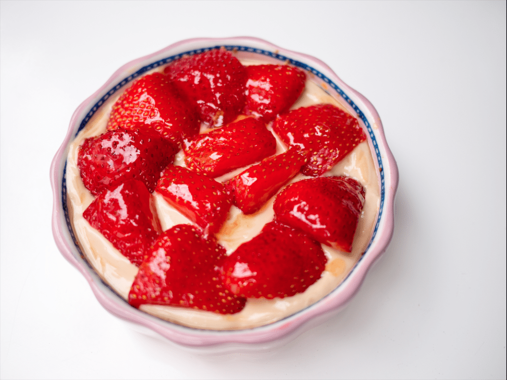 Recipe: Mini Strawberry Lemon Tarts with Biscuit Base